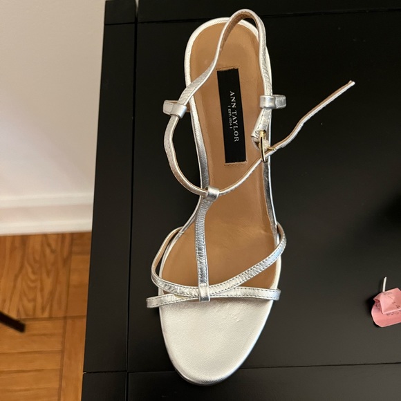 Ann Taylor | silver strappy sandal | size 6.5 - Picture 3 of 3